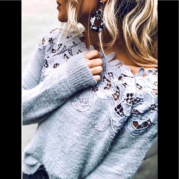 SOO SOFT Lovely Lace Trim Neck Patchwork Plush Like Fabric Greyish Blue Sweater - Picture 4 of 9